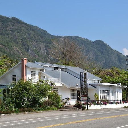 Taitung Linyuan B&B ตงเหอ ภายนอก รูปภาพ