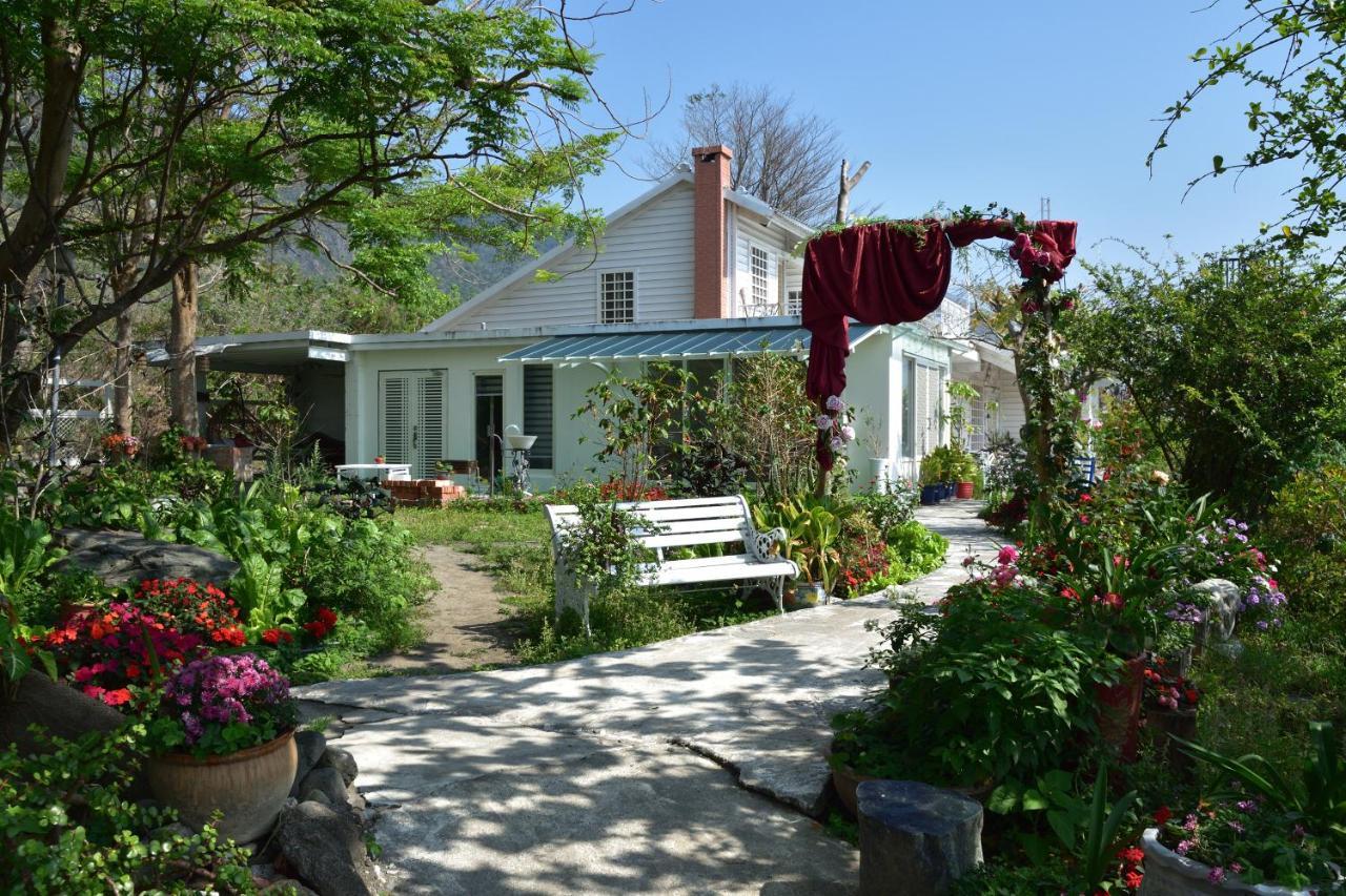 Taitung Linyuan B&B ตงเหอ ภายนอก รูปภาพ